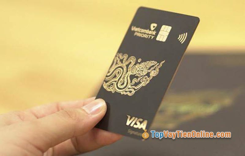 Những câu hỏi thường gặp về thẻ đen của Vietcombank